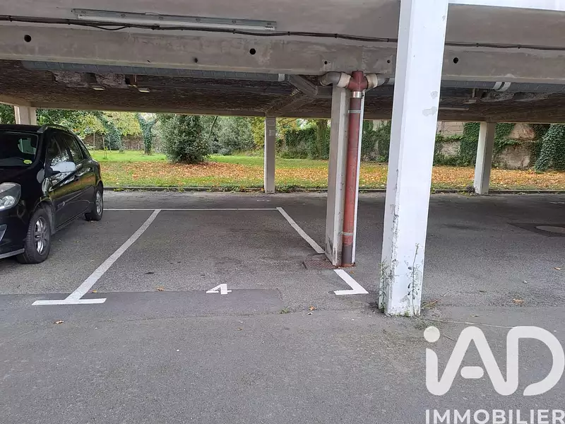 Parking, 12 m²