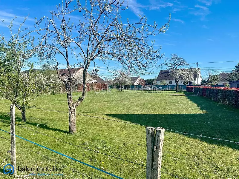 Terrain, 1 064 m²