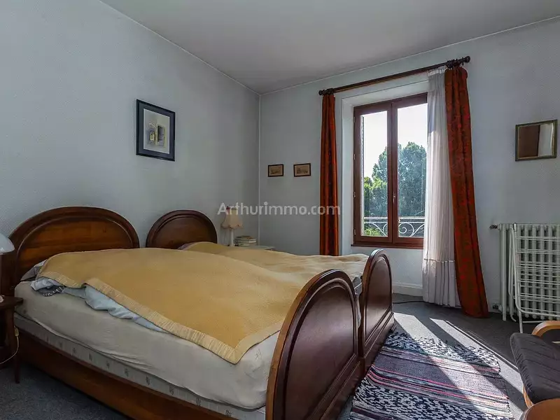 Maison, 210 m²