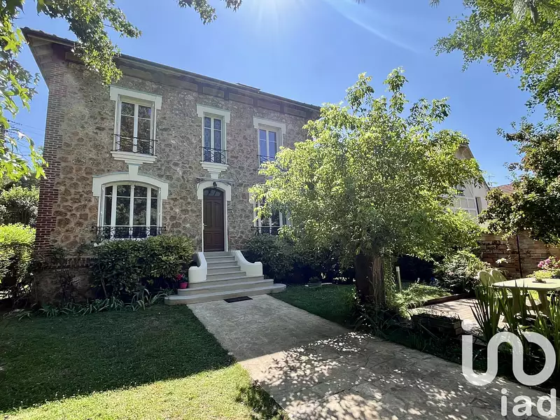 Maison, 175 m²