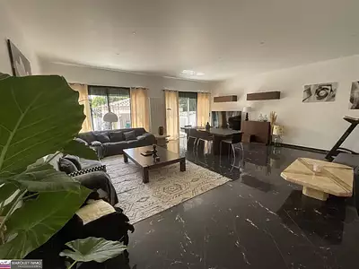 Maison, 214 m²