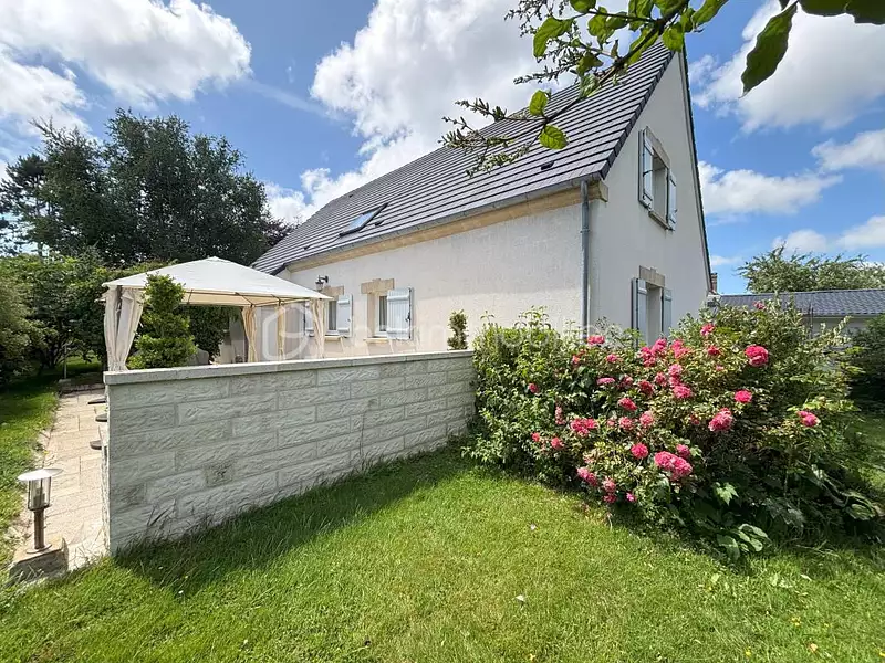 Maison, 200 m²
