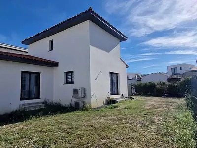 Maison, 83 m²