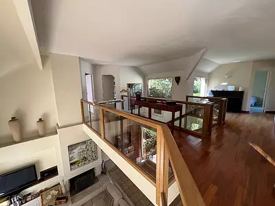 Maison, 240 m²