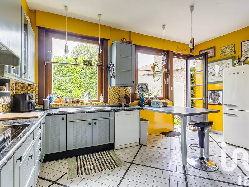 Maison, 188 m²