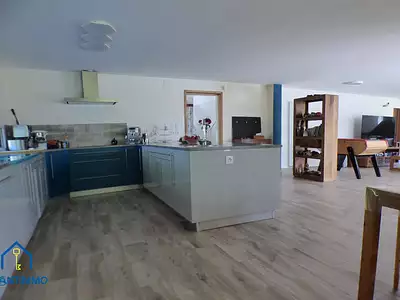 Maison, 265 m²