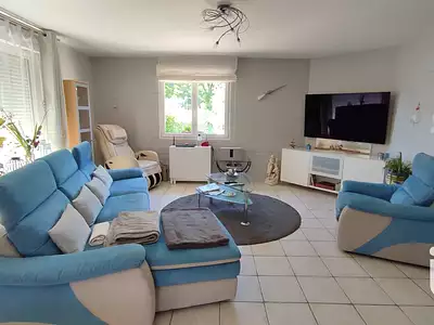 Maison, 121 m²