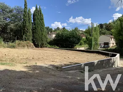 Terrain, 1 025 m²