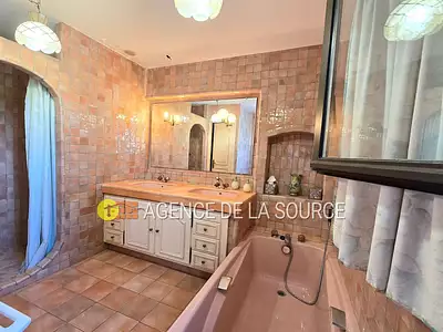 Maison, 333 m²