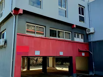 Immeuble, 878 m²