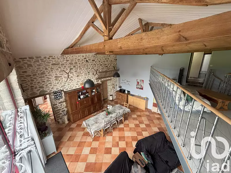 Maison, 248 m²