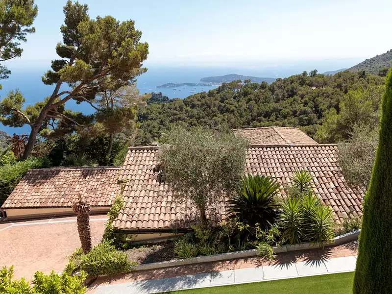 Maison, 398 m²