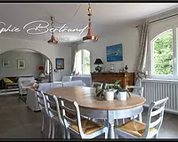 Maison, 236 m²