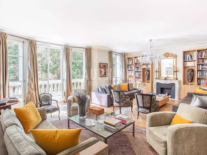 Appartement, 235,53 m²