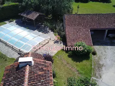 Maison, 280 m²