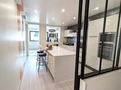 Maison, 340 m²