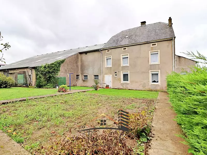 Maison, 690 m²