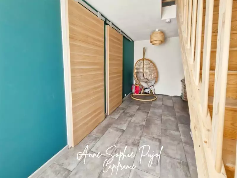 Maison, 164 m²