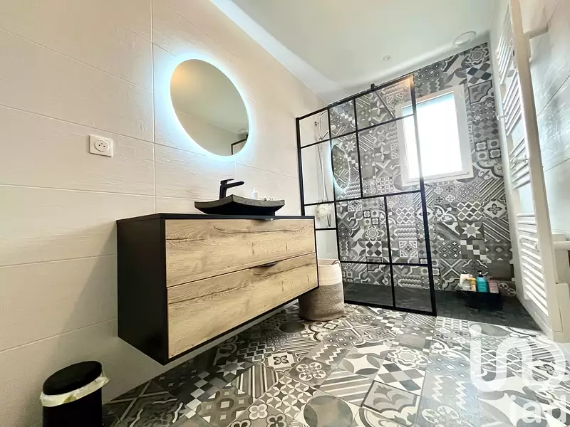 Maison, 111 m²