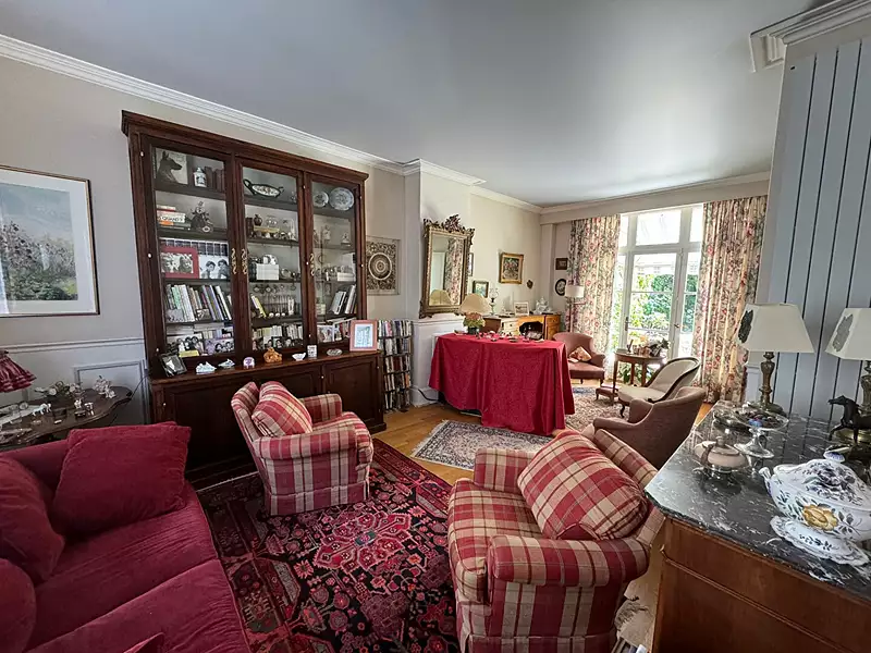 Maison, 183 m²