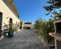 Maison, 255 m²