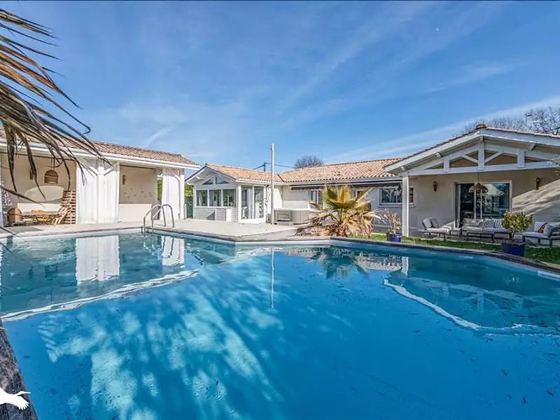 Maison, 140 m²