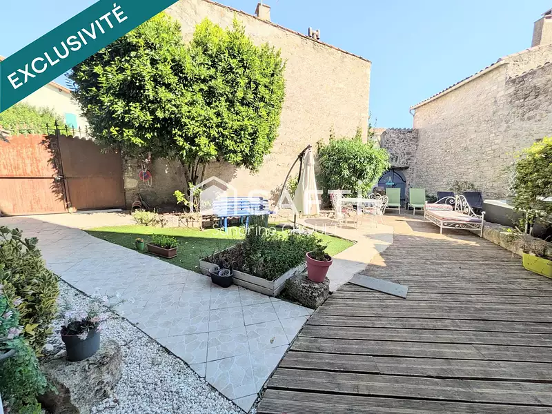 Maison, 230 m²
