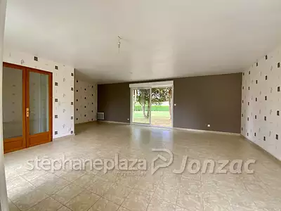 Maison, 110 m²