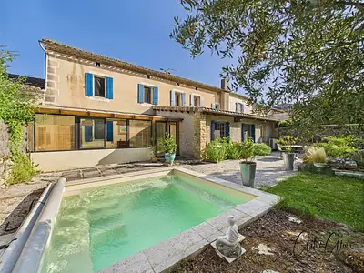 Maison, 220 m²
