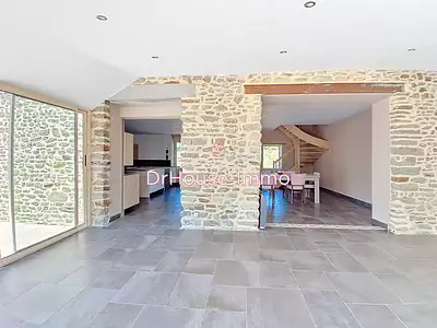 Maison, 195 m²