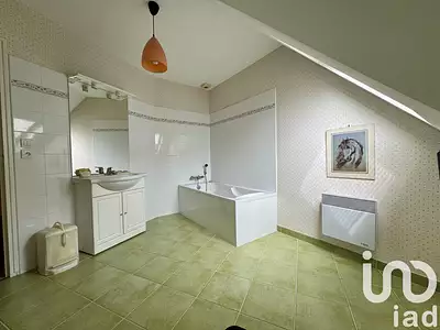 Maison, 210 m²