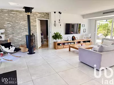 Maison, 143 m²