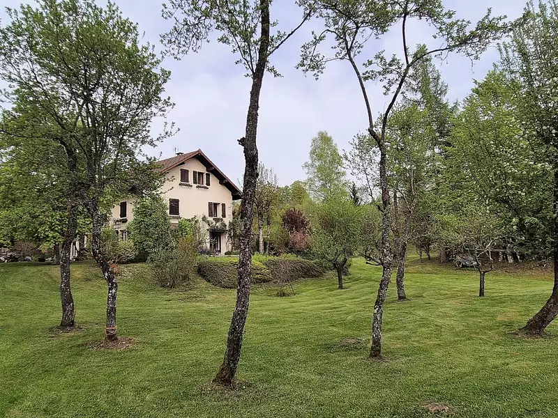 Maison, 390 m²