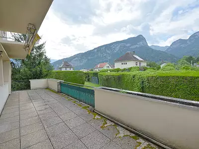 Maison, 221 m²
