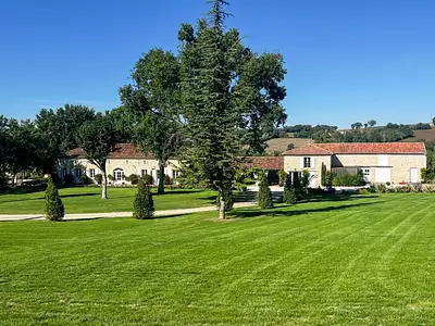 Maison, 557 m²