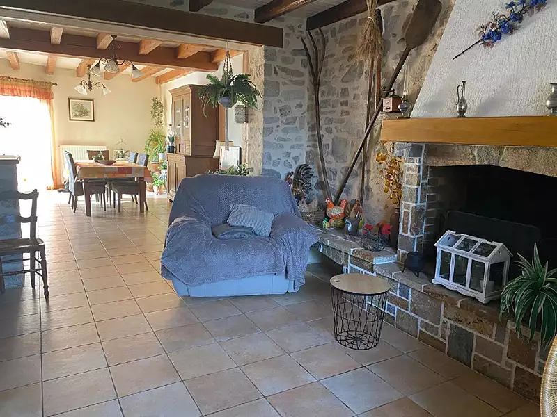 Maison, 180 m²