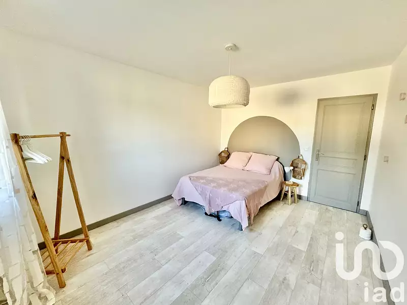 Maison, 165 m²