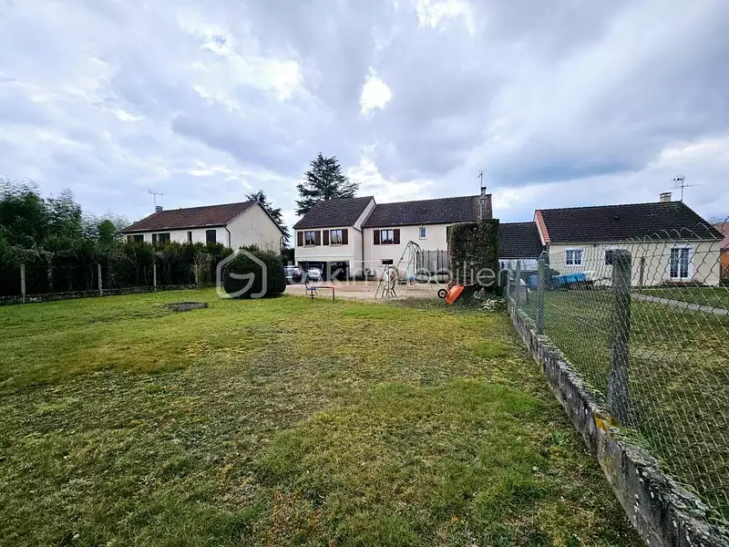 Maison, 155 m²