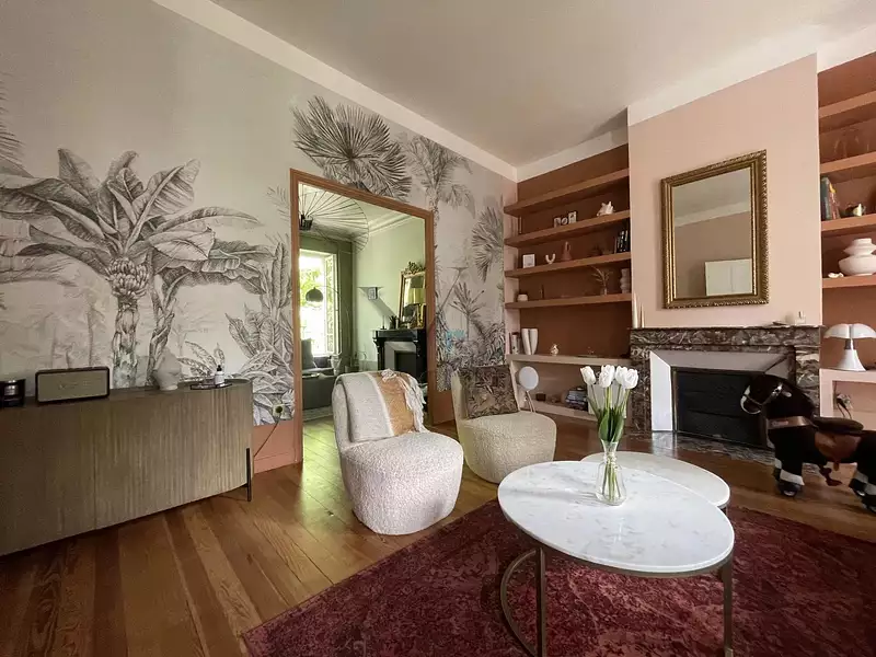 Maison, 242 m²