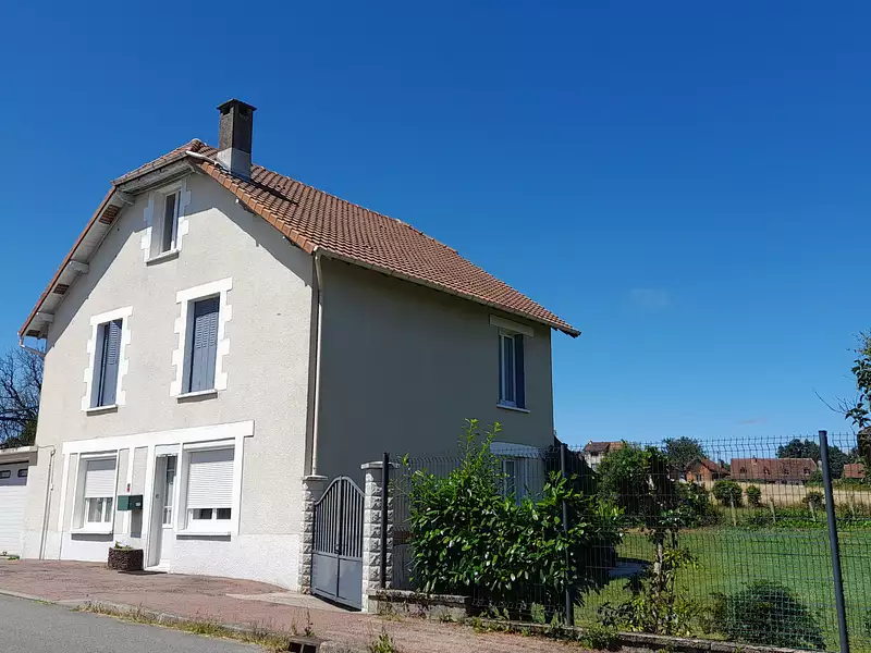 Maison, 114 m²