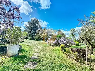 Maison, 250 m²