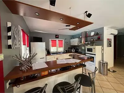 Maison, 160 m²