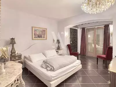 Maison, 398,84 m²