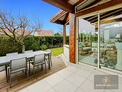 Maison, 132 m²
