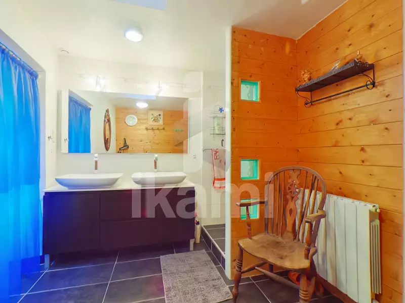 Maison, 204 m²