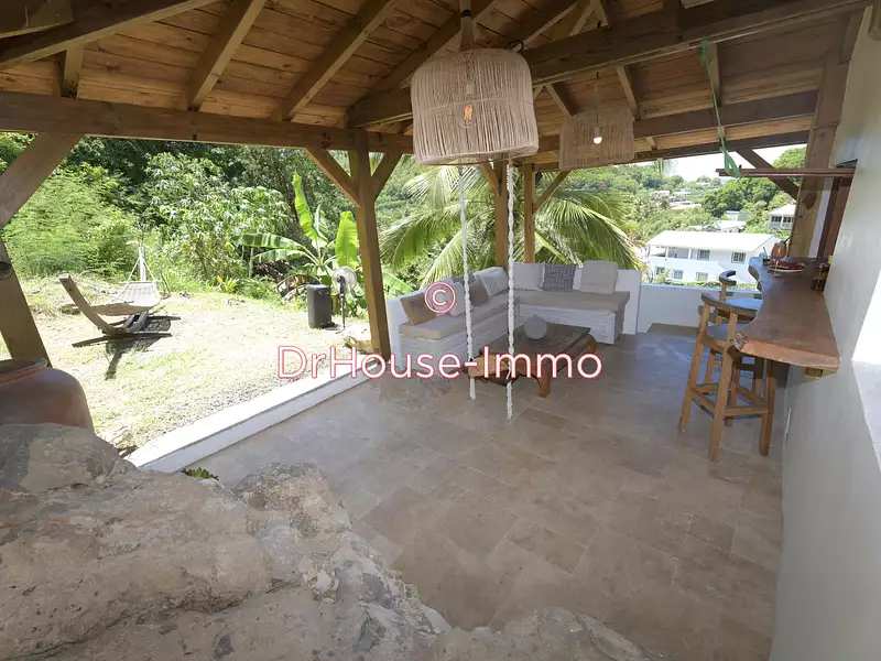 Immeuble, 180 m²