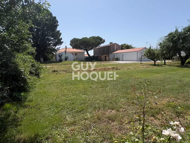 Terrain, 409 m²