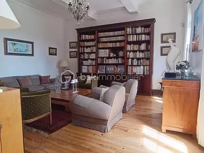 Maison, 210 m²