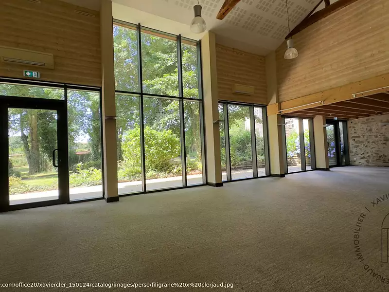 Immeuble, 412,59 m²