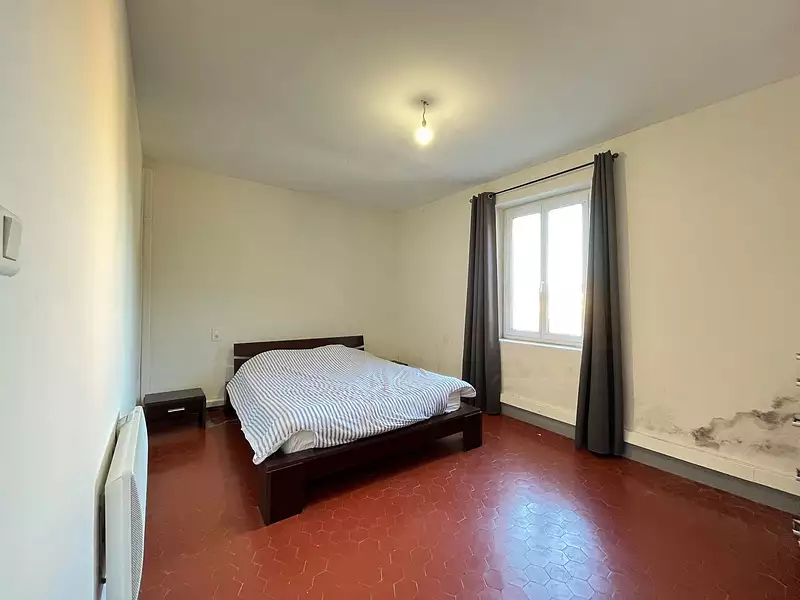 Immeuble, 240 m²